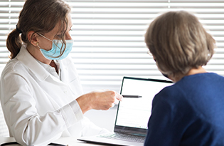 FemalePhysicianCounselingPatient